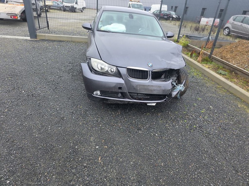 occasion BMW Série 3 E90 318D 143 CV / CONFORT