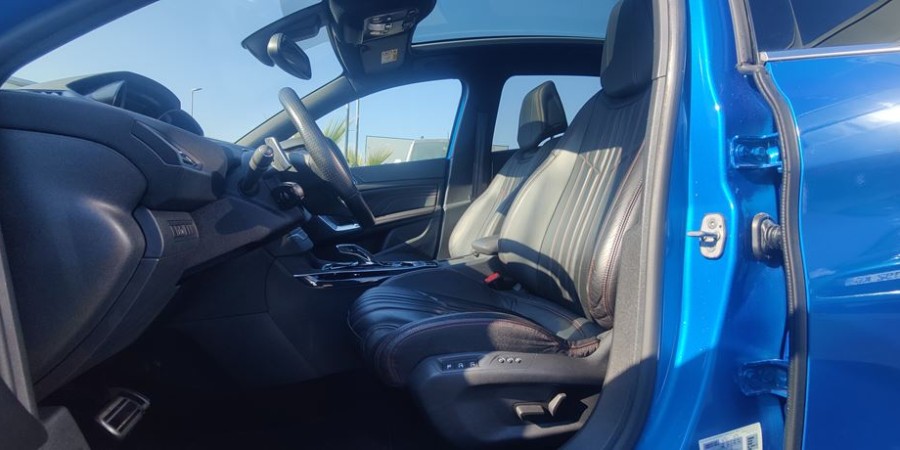 Peugeot 308 II PHASE 2 / GT PACK 1.5 BLUEHDI 130CV EAT8