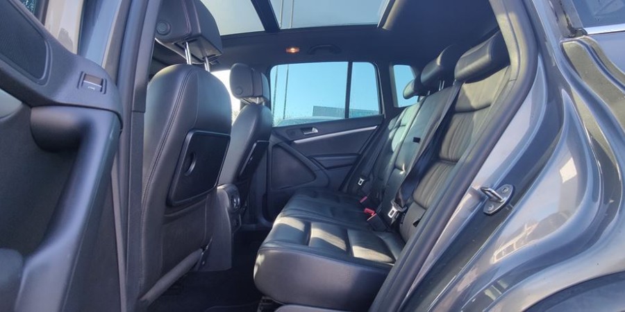 Volkswagen Tiguan PHASE 2 0 TDI 140 CV DSG7 / R-LINE 4