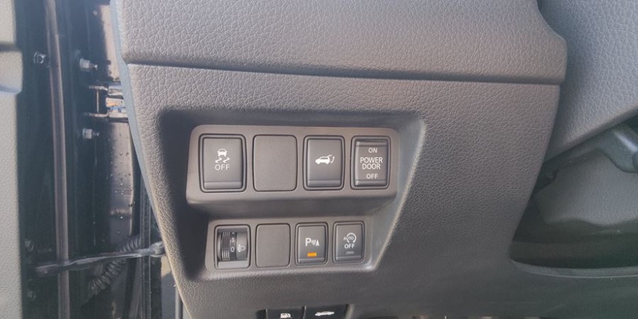 Nissan X-Trail II 1.6 DCI 130CV 7 PLACES / CONNECT EDITION