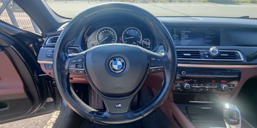 BMW Série 7 F02 PROPULSION 730D 245 ZF6 / EXCLUSIVE