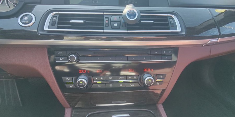 BMW Série 7 F02 PROPULSION 730D 245 ZF6 / EXCLUSIVE