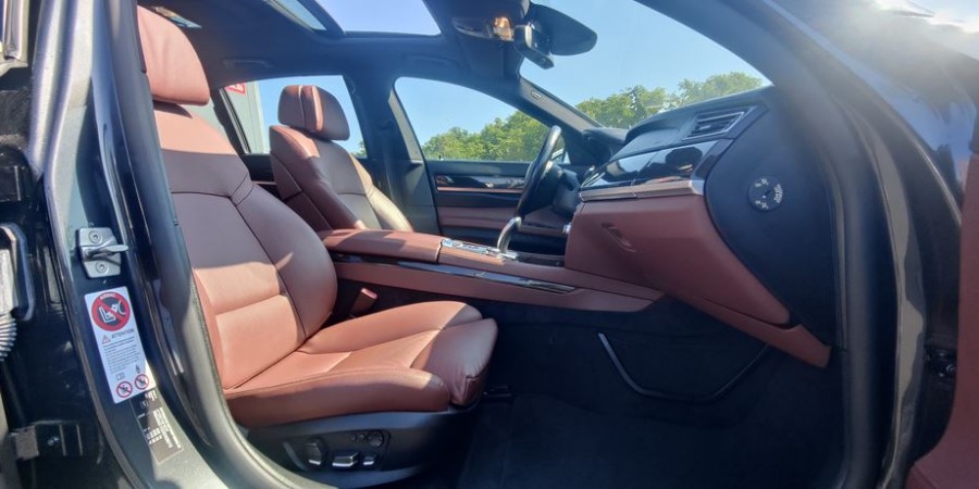 BMW Série 7 F02 PROPULSION 730D 245 ZF6 / EXCLUSIVE