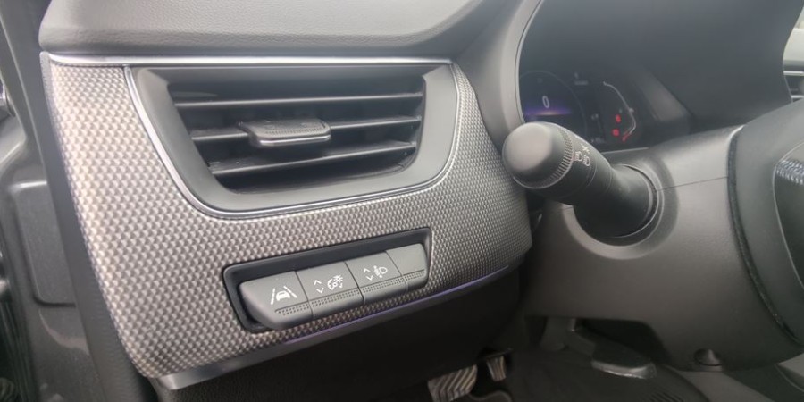 Renault Arkana E-TECH 145 - 21B / INTENS