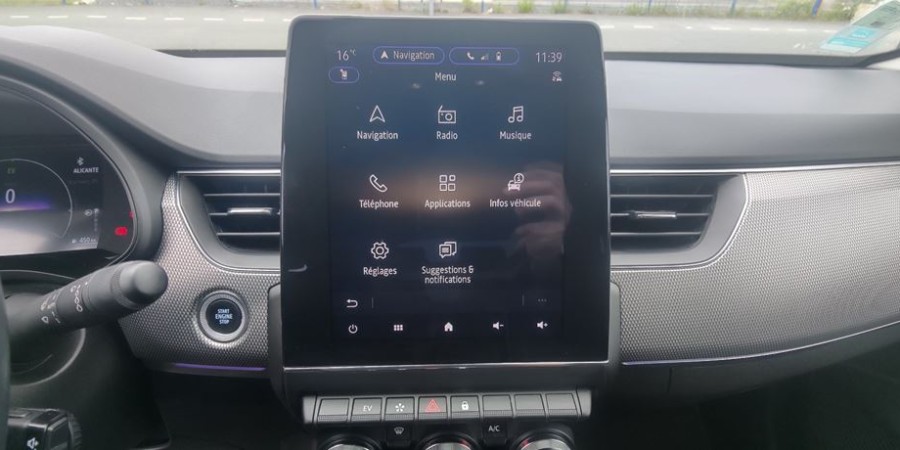 Renault Arkana E-TECH 145 - 21B / INTENS