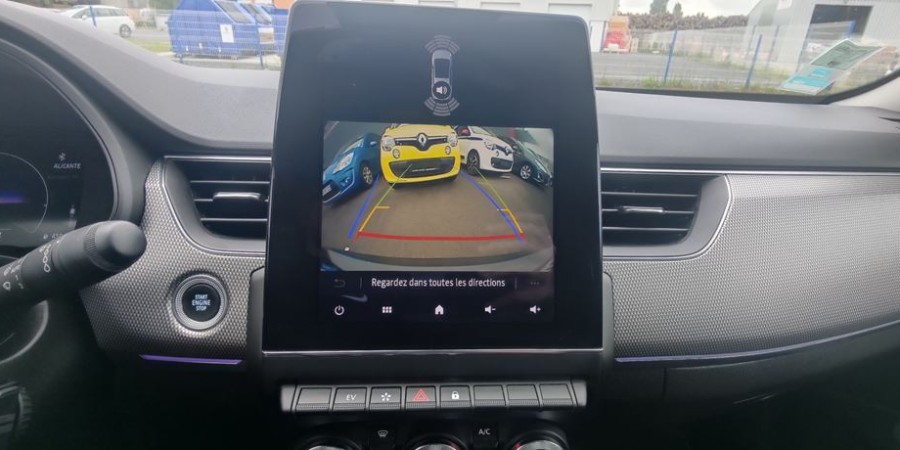 Renault Arkana E-TECH 145 - 21B / INTENS
