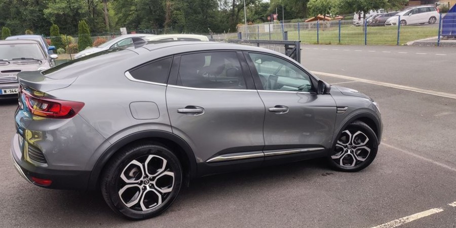 Renault Arkana E-TECH 145 - 21B / INTENS