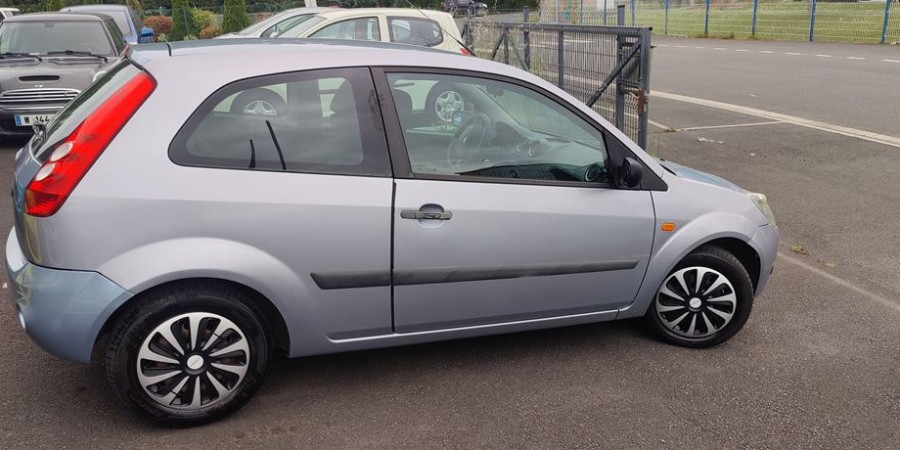 Ford Fiesta 1.3L 70 CV