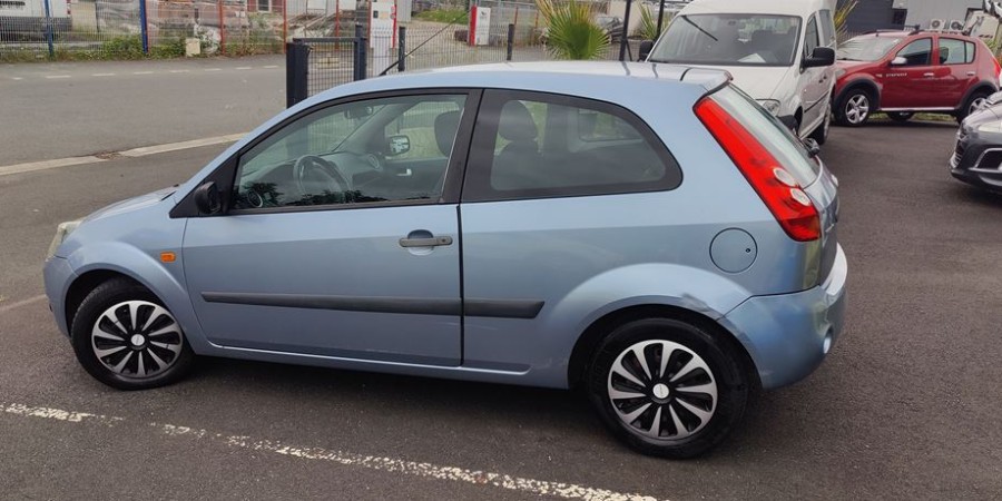 Ford Fiesta 1.3L 70 CV