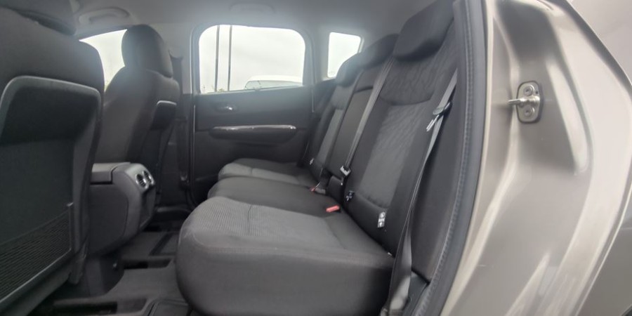 Peugeot 3008 I PHASE 1 6 HDI 112 CV / PACK BUSINESS