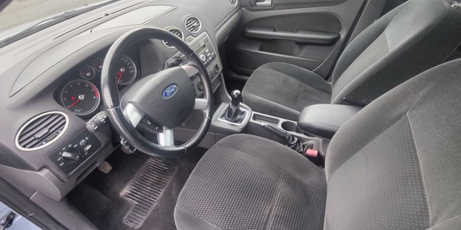 Ford Focus 1.6L 100 CV 16V