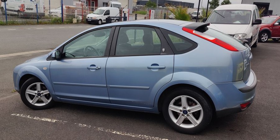 Ford Focus 1.6L 100 CV 16V