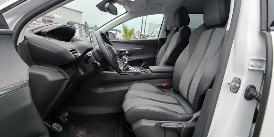 Peugeot 5008 II 7PL 1.5 BLUE-HDI 130 S&S / ALLURE