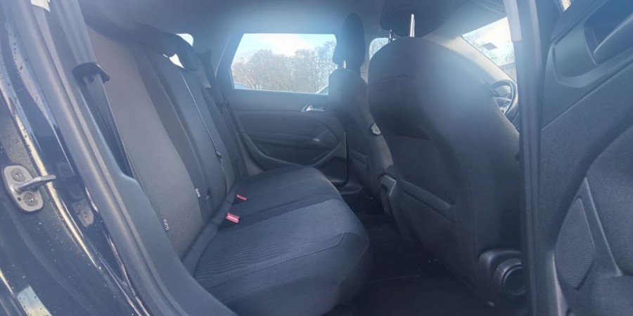 Peugeot 308 II / ACTIVE SW 1.6 BLUEHDI 120 CV
