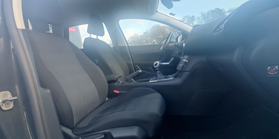 Peugeot 308 II / ACTIVE SW 1.6 BLUEHDI 120 CV