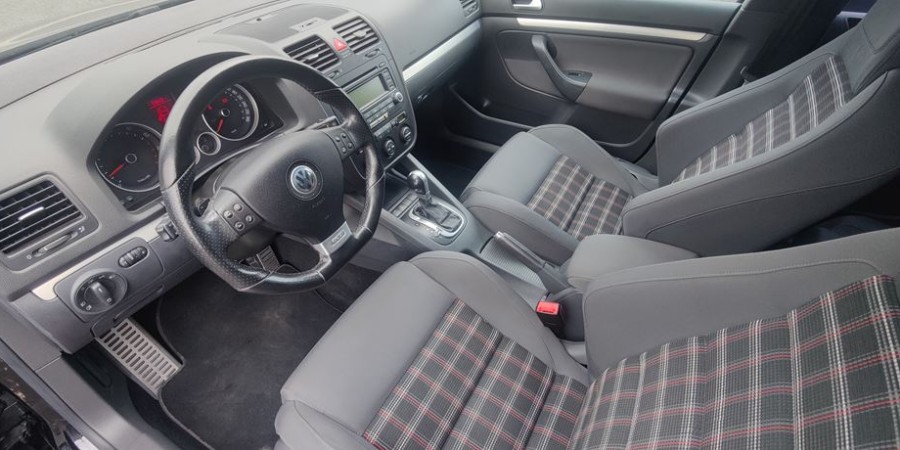 Volkswagen Golf MK5 GTI 2.0TFSI 200CV DSG6 / MILTEK
