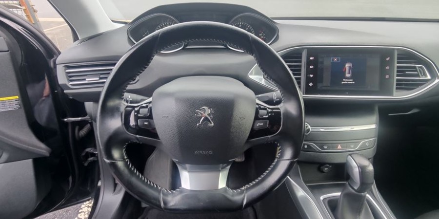 Peugeot 308 II EAT6 SW 1.6 BLUE-HDI 120 CV / ALLURE
