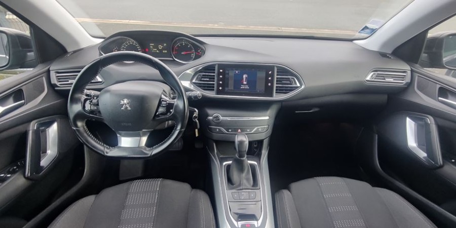 Peugeot 308 II EAT6 SW 1.6 BLUE-HDI 120 CV / ALLURE