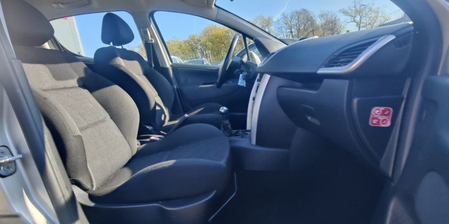 Peugeot 207 1.4 HDI 70 CV
