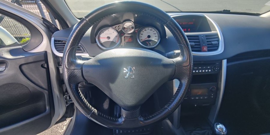 Peugeot 207 1.4 HDI 70 CV