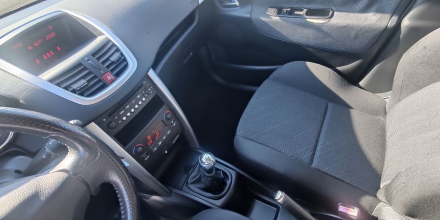 Peugeot 207 1.4 HDI 70 CV