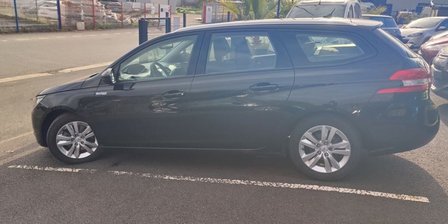 Peugeot 308 II SW 2.0 BLUEHDI 150 CV / BUSINESS
