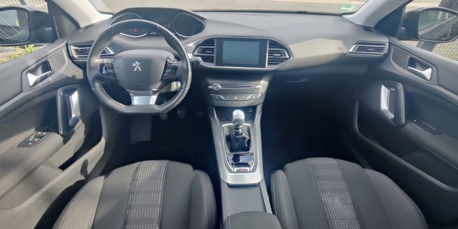 Peugeot 308 II SW 2.0 BLUEHDI 150 CV / BUSINESS