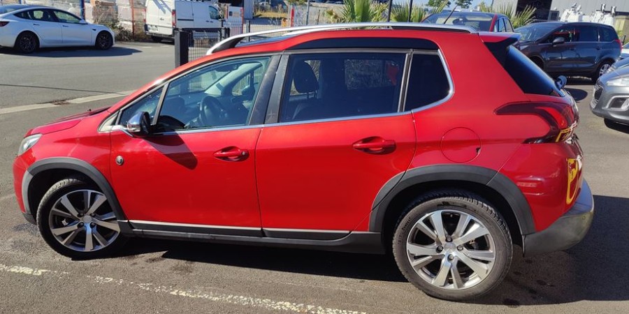 Peugeot 2008 PHASE 2 1.6 BLUE-HDI 100 CV / CROSSWAY