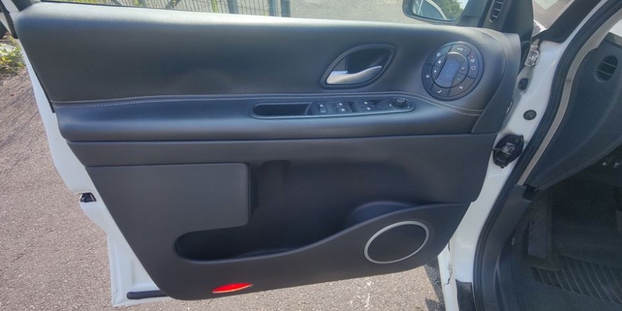Renault Grand Espace IV PHASE 3 7 PL 2.0 DCI 175 BVA6 / INTENSE