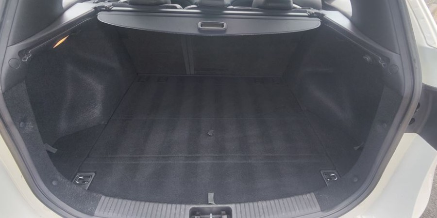Hyundai i30 II CW PHASE 1 6 CRDI 128 CV / PACK PREMIUM