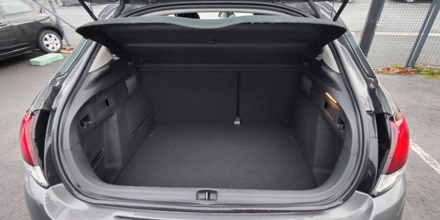 Citroën C4 II PHASE 2 1.6 BLUEHDI 100CV /