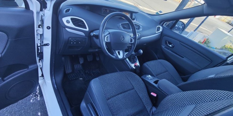 Renault Grand Scénic III 1.5 DCI 110 /CONFORT