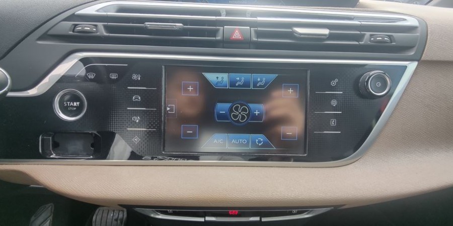 Citroën C4 Picasso II ETG6 1.6 HDI 115 / CONFORT