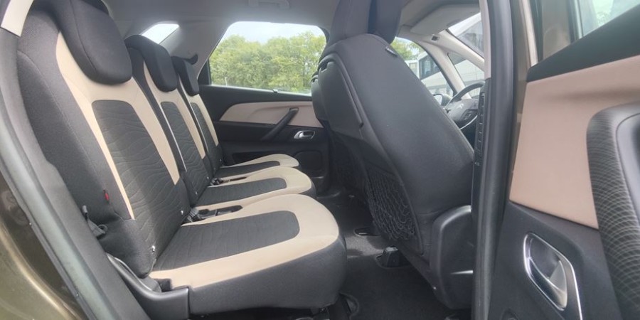 Citroën C4 Picasso II ETG6 1.6 HDI 115 / CONFORT