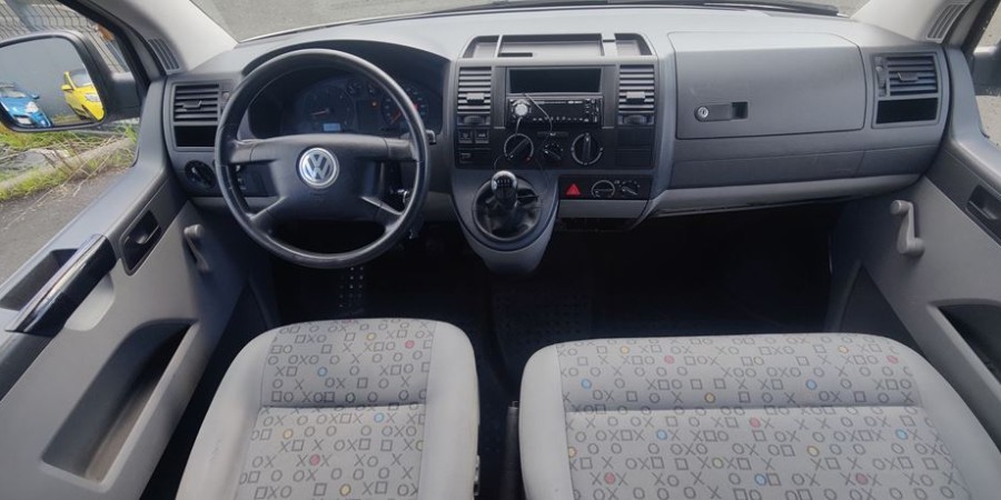 Volkswagen Transporter TRANSPORTEUR T5 CARAVELLE 9PL 2.5 TDI 130 CV / LONG PEU OPTI
