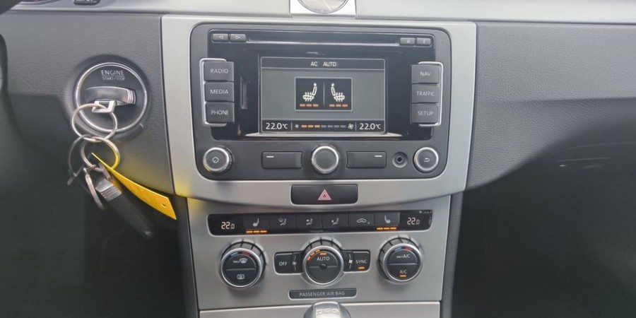 Volkswagen Passat VI CC 2.0 TDI 170 CV / CARAT EDITION