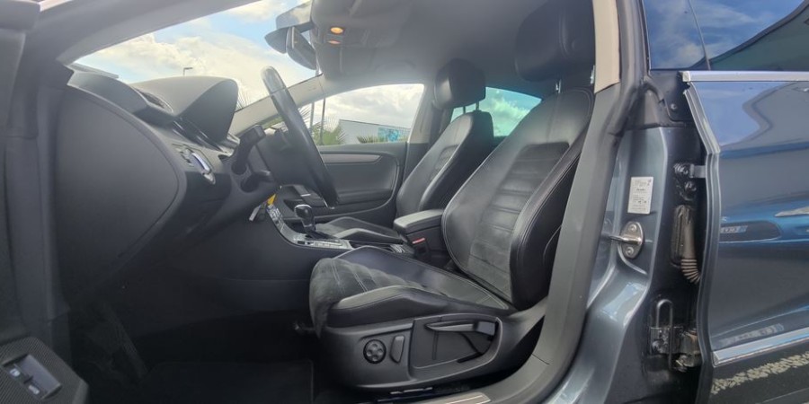 Volkswagen Passat VI CC 2.0 TDI 170 CV / CARAT EDITION