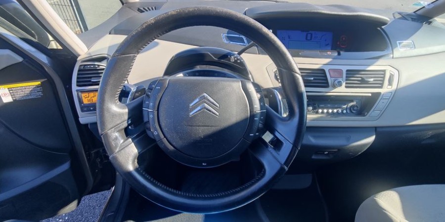 Citroën C4 Picasso BOITE AUTO 1.6HDI 110 / EXCLUSIVE
