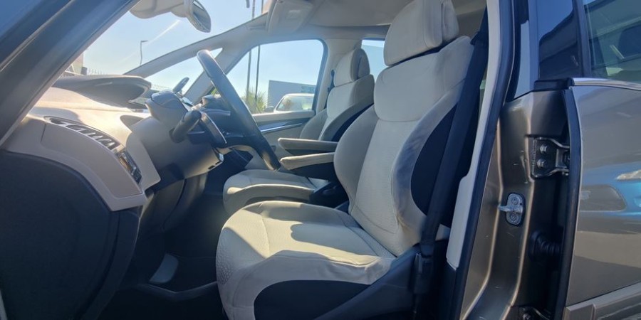 Citroën C4 Picasso BOITE AUTO 1.6HDI 110 / EXCLUSIVE