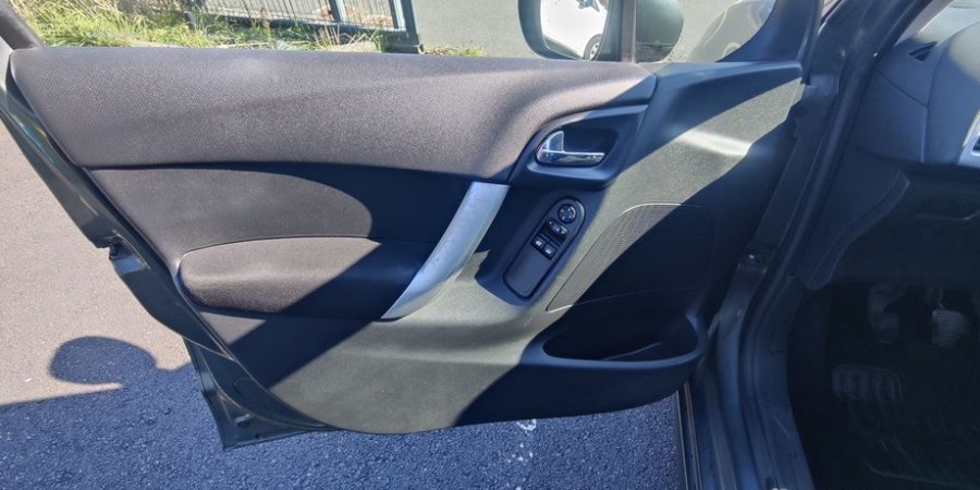 Citroën C3 II 1.4 HDI 70 CV / AIRDREAM