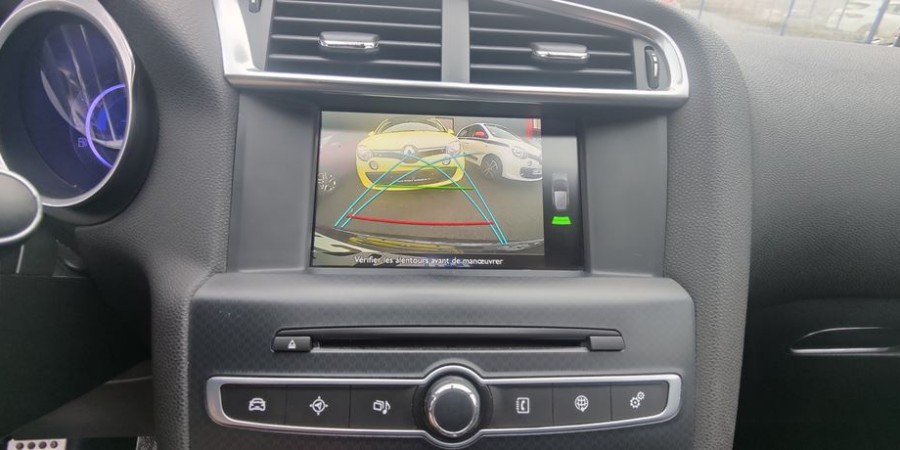 Citroën DS4 PHASE 2 EAT6 2.0 BLUE-HDI 180 CV / EXECUTIV