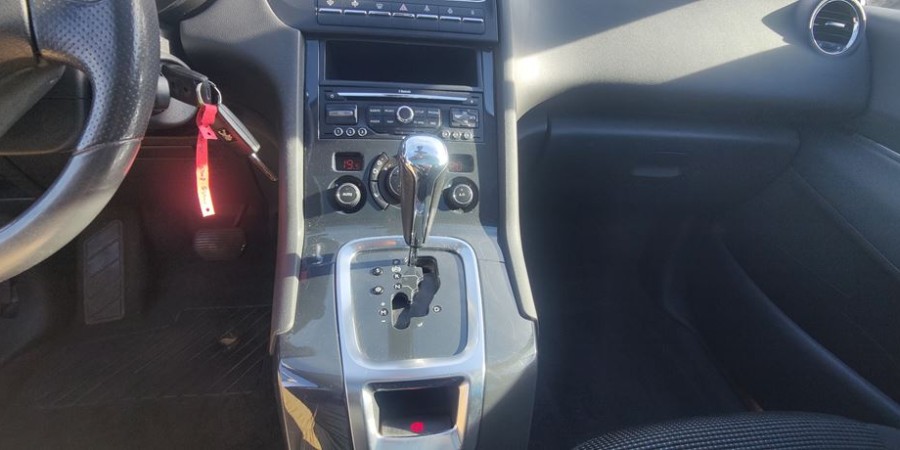 Peugeot 5008 7 PLACES 2.0 HDI 163 CV FAP BVA6 / ALLU