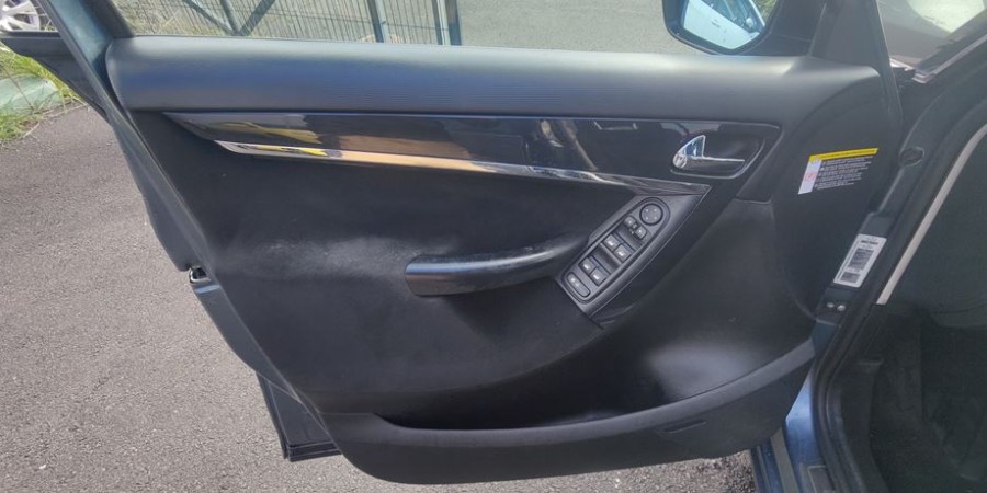 Citroën Grand C4 Picasso BVA 2.0 HDI 136 CV / EXCLUSIVE 7PL