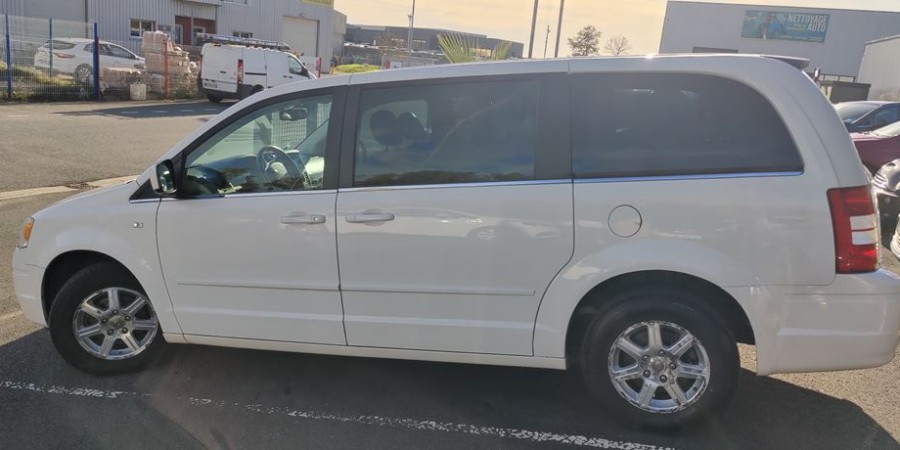 Chrysler Voyager GRAND VOYAGEUR V Touring 2.8L 163 CV CRD