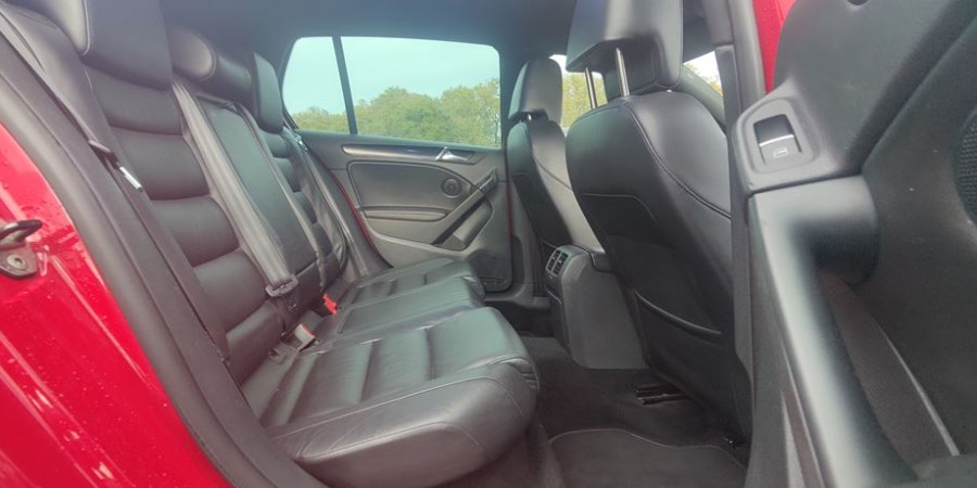 Volkswagen Golf VI GTI DSG6 2.0 TSI 211 CV / JANTES EDITIO