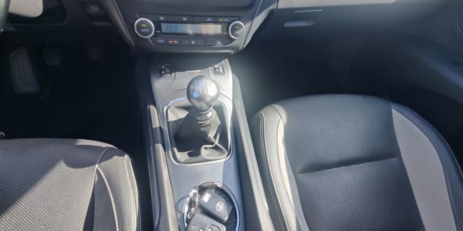 Toyota Avensis III PHASE 3 2.0 D4D 143 CV / EXECUTIVE