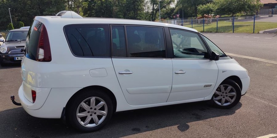 Renault Grand Espace IV PHASE 3 7 PL 2.0 DCI 175 BVA6 / INTENSE