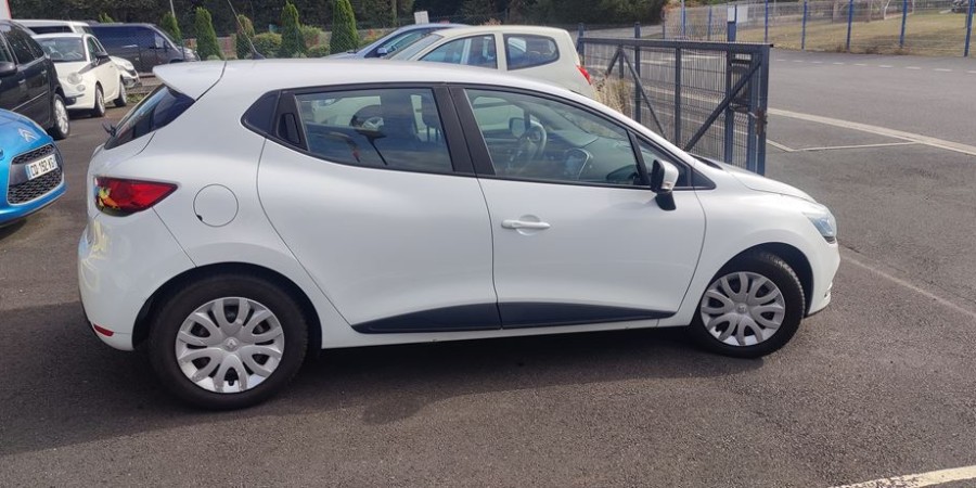Renault Clio IV SOCIETE 1.5 DCI 75 CV
