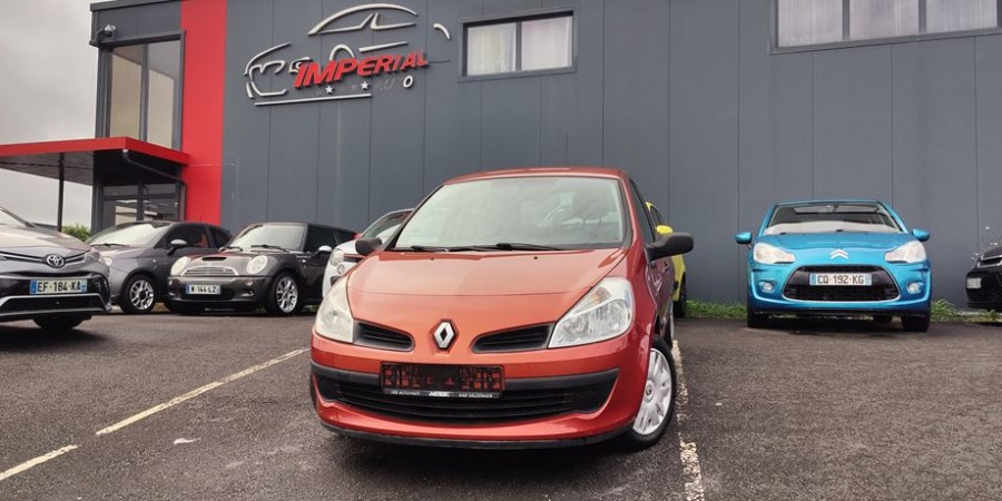 Renault Clio EXPRESSION 1.2 L 75 CV / CONFORT