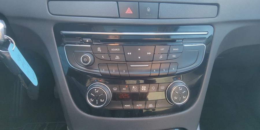 Peugeot 508 SW / BUSINESS 1.6 HDI 112 CV